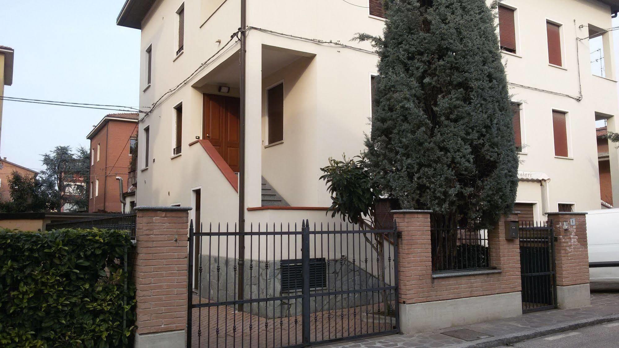 Hotel Viale Manzoni Sassuolo Exterior foto